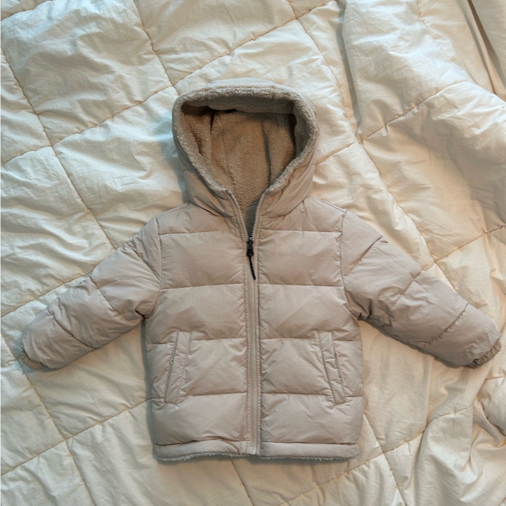 Reversible Kids Puffer Coat (4-5 years), excellent condition - Picture 2 of 5